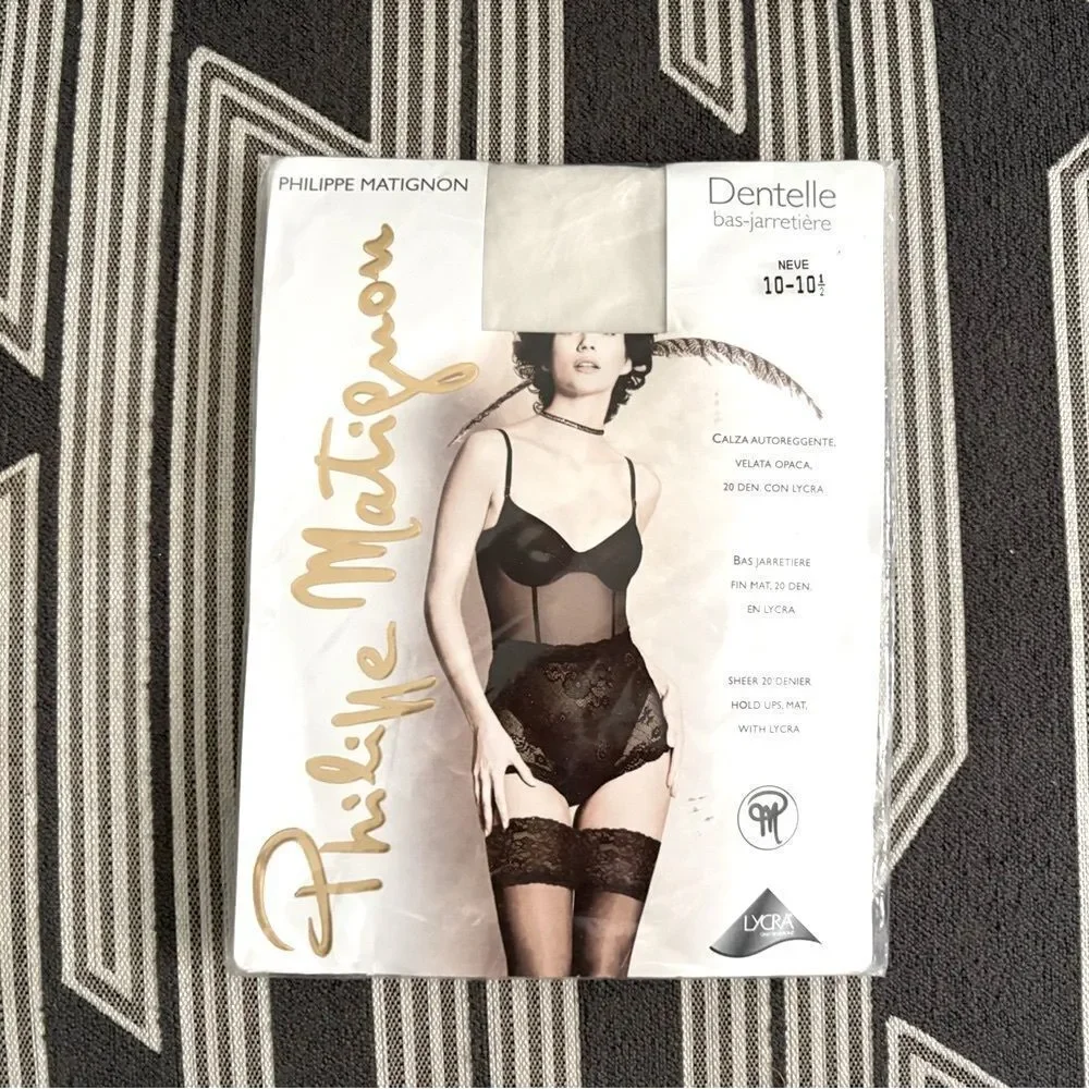 NWT Philippe Matignon Snow Lace Top Thigh High Stockings Size L